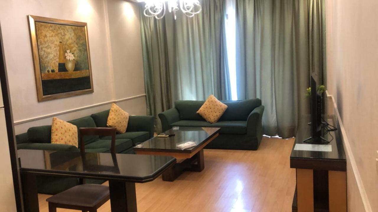 Apartamento Lahoya Garden Beirut Exterior foto