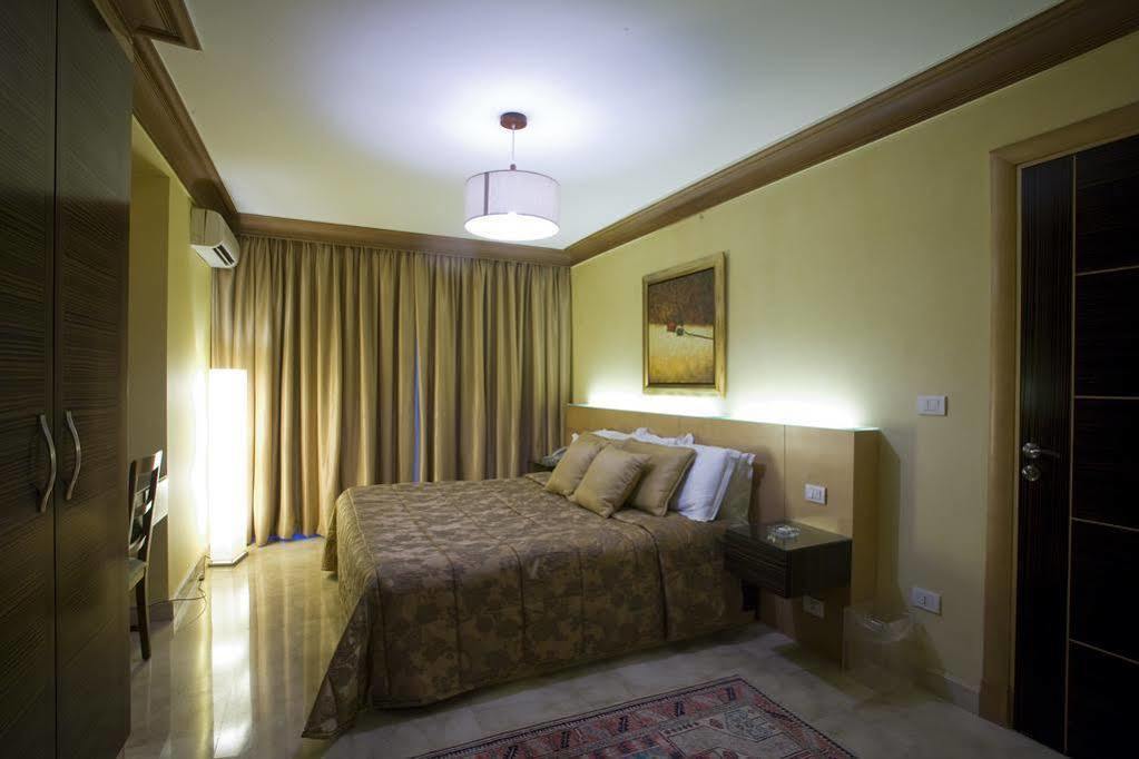 Apartamento Lahoya Garden Beirut Exterior foto