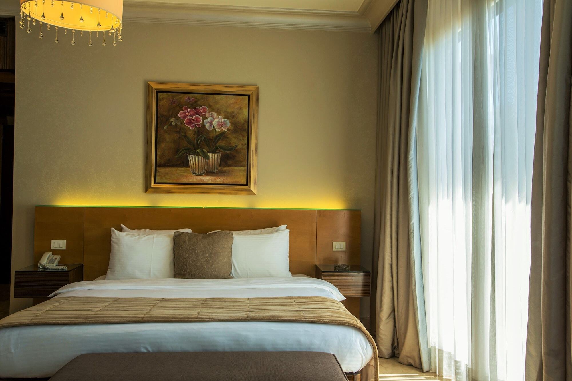 Apartamento Lahoya Garden Beirut Exterior foto